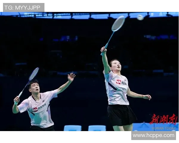 羽毛球混双比赛中的战术配合与技术运用分析研究